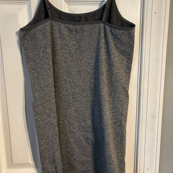 Women's Tunic Tank Layering Tank Adjustable Straps - Picture 2 of 3